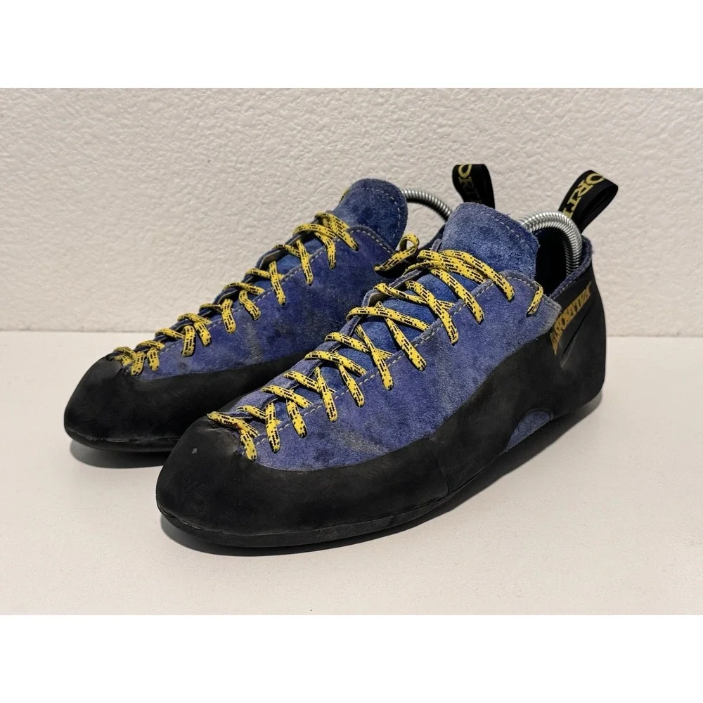 La Sportiva Climbing Shoes Mens US 9.5 EU 43 Blue Suede Lace Up Rock Gym Yellow